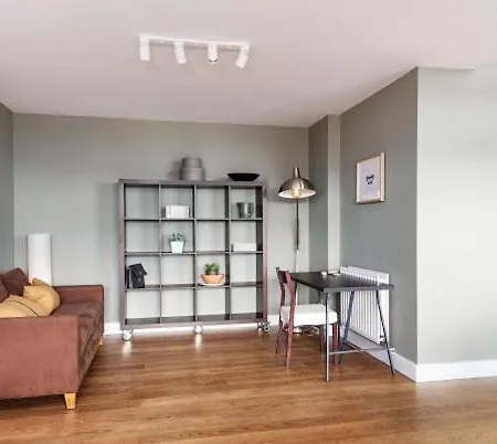 Apartment Exclusive Square View Ifsc